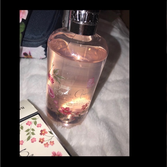 5PC Bath Set Limited Edition - Picture 4 of 13